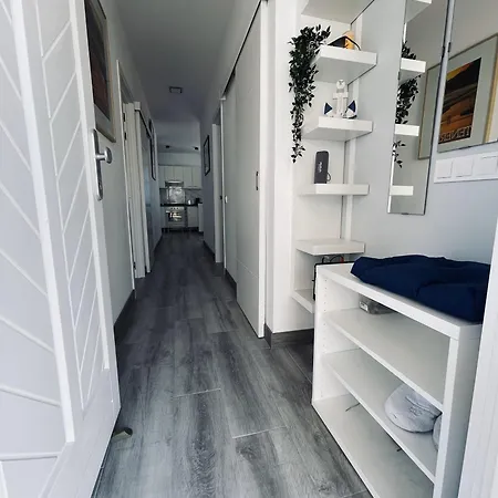 Newly Renovated With 2 Terrace, 2 Bedroom, 5min Apartment